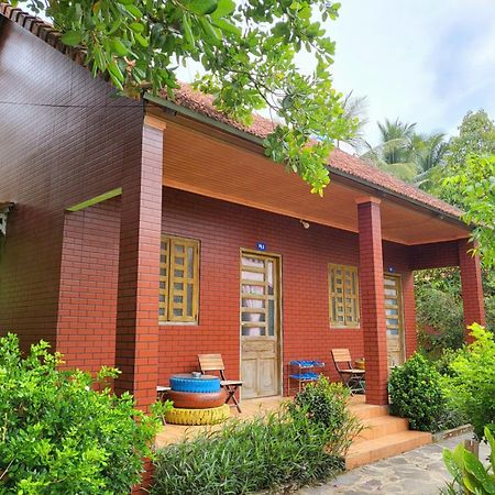 Thuy Tien Ecolodge Cát Tiên Eksteriør billede