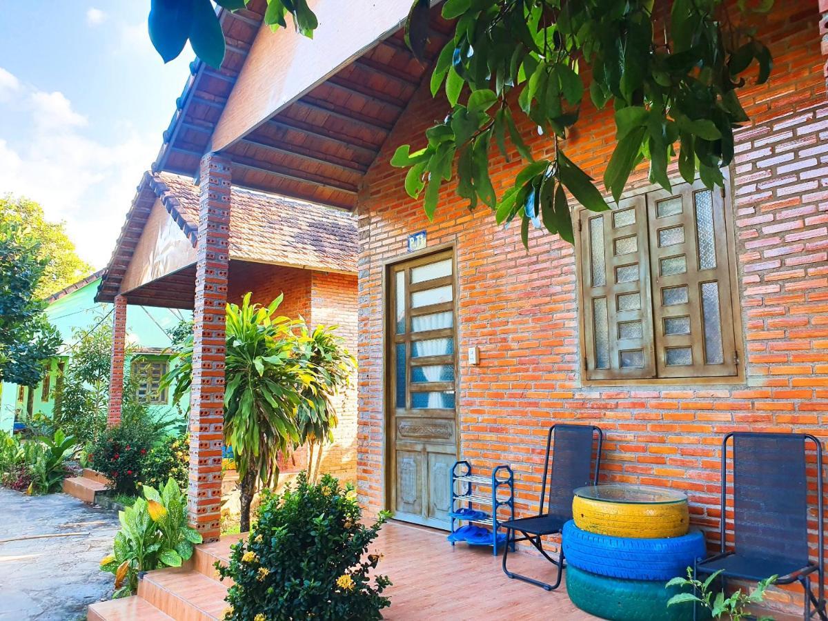 Thuy Tien Ecolodge Cát Tiên Eksteriør billede